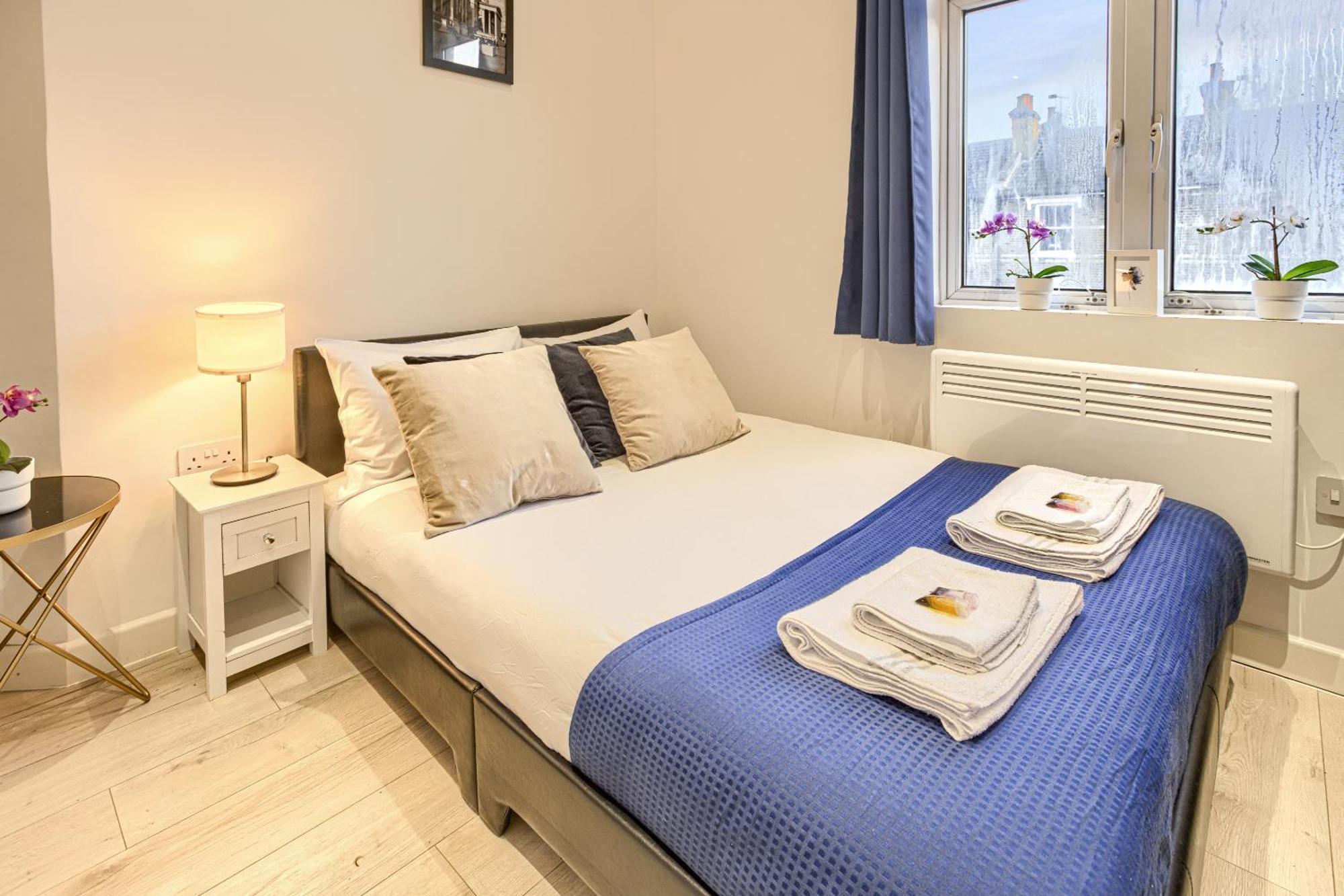 The Finsbury Deluxe Apartments London Phòng bức ảnh