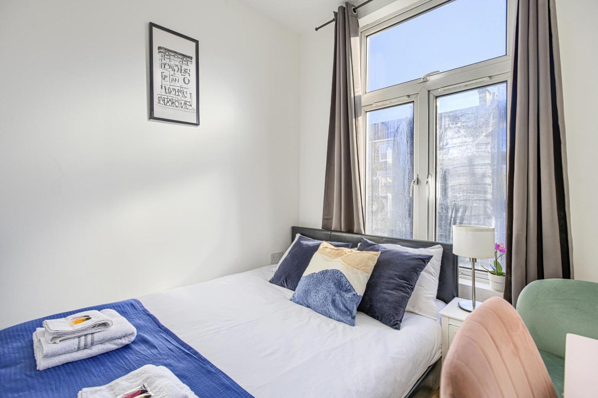 The Finsbury Deluxe Apartments London Phòng bức ảnh