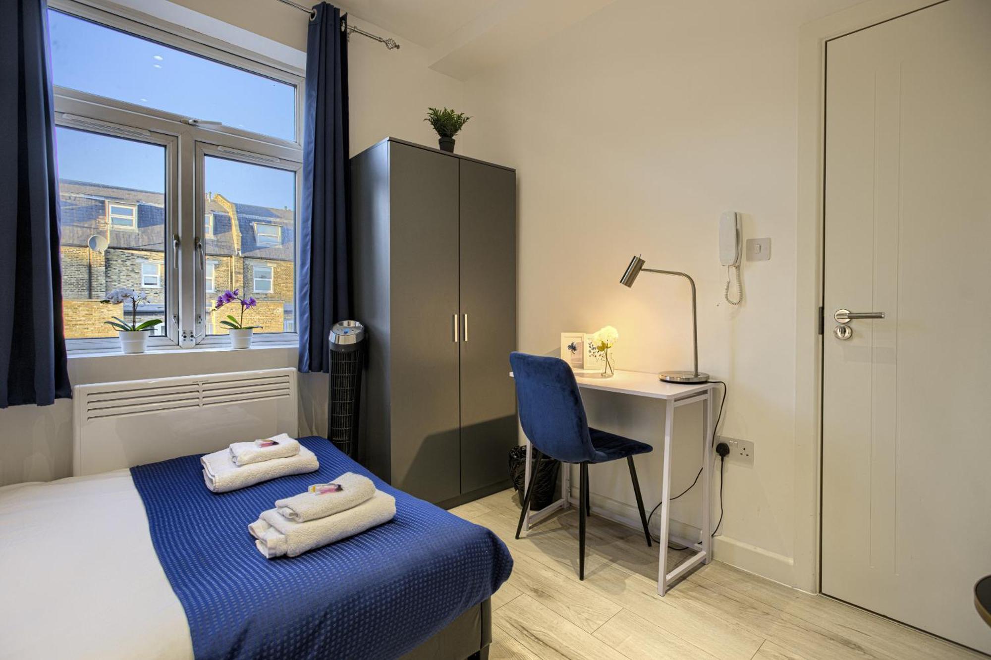 The Finsbury Deluxe Apartments London Phòng bức ảnh